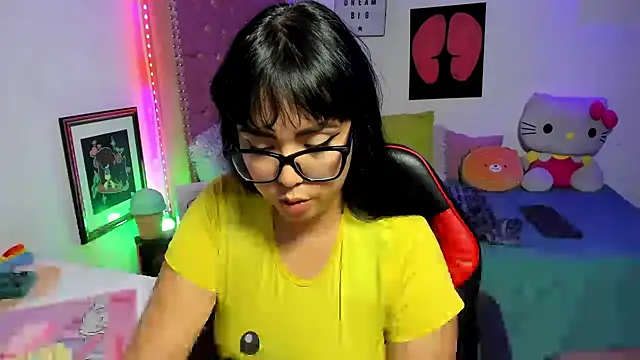 Онлайн чат XXX LillyCandy