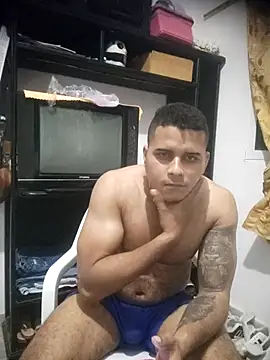 SaucyAffair0のウェブカメラショー