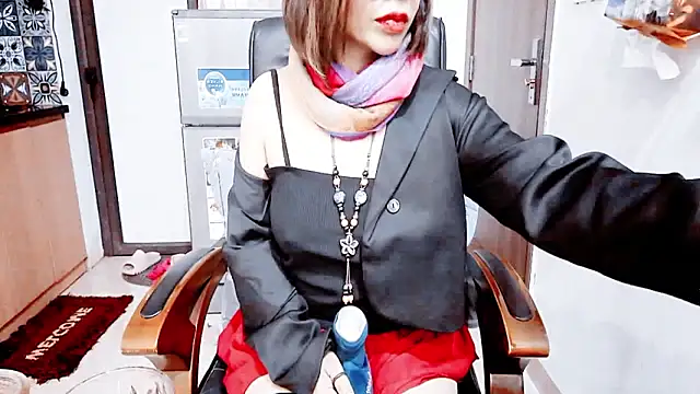 Show modela Miu-Le na web-kameri