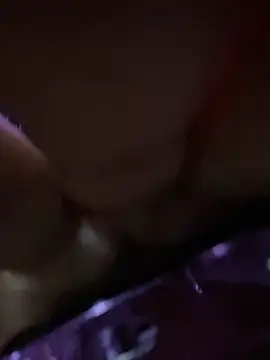 Lesly_10- 即時 XXX 聊天