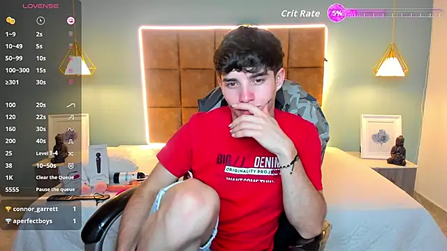 AlejooTwink 即時 XXX 聊天