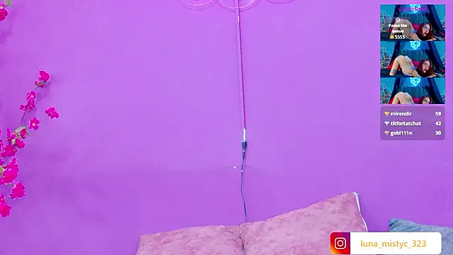 Lunamistyc's Live XXX Chat