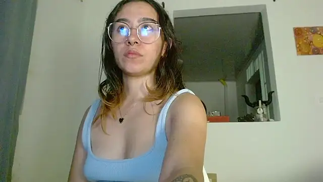 Maam_Ine Live XXX Chat