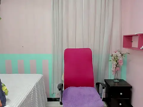 Chat XXX en directo de kataleya__18