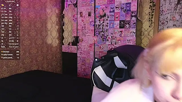 MissMorganMoon: онлайн-секс-чат