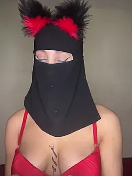 arabayla Adlı Modelin Web Kamerası Şovu