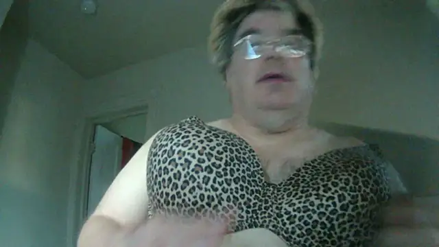 LingerieVape – Live XXX-chat