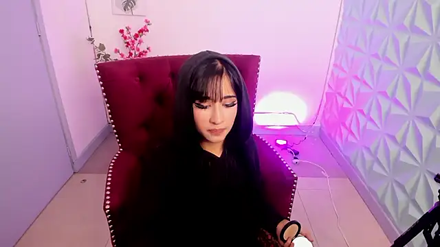 Layla_cg: онлайн-секс-чат