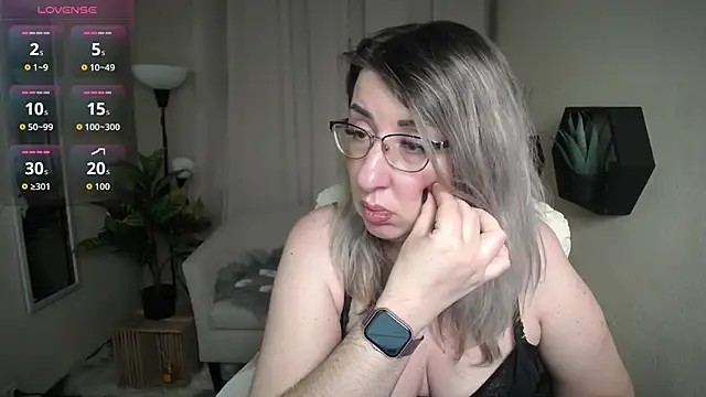 Czat XXX na żywo – KKMimiKK