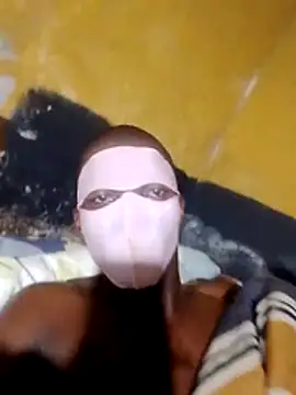 HornyAss_Bitch 即時 XXX 聊天