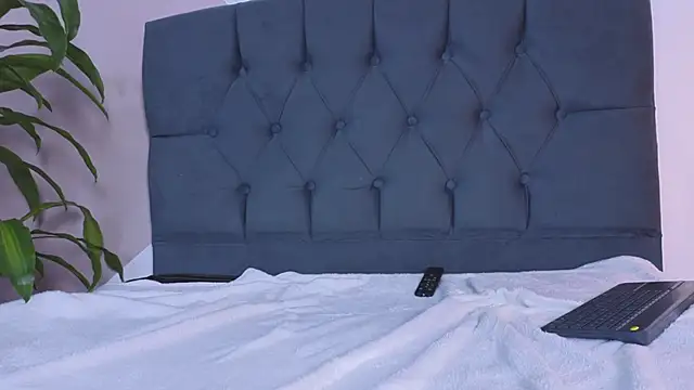 mailin18: απευθείας συνομιλία ΧΧΧ