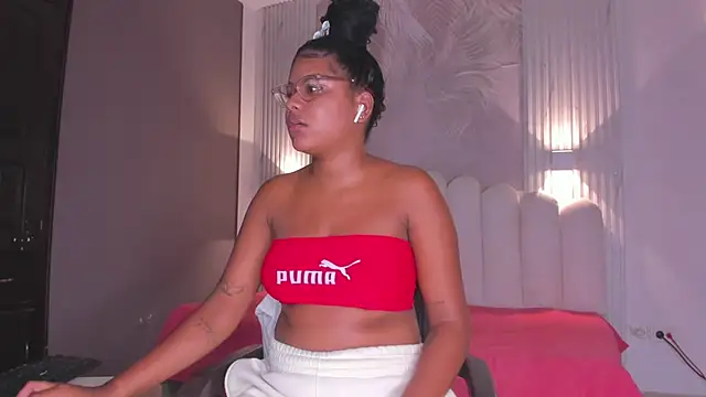 NastassjaCandy: онлайн-секс-чат