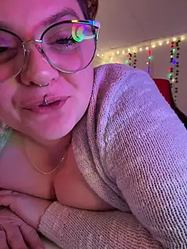 Онлайн чат XXX CurvesNChaos