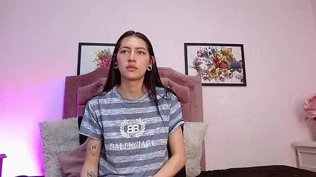 แชท XXX สดของ sara17_