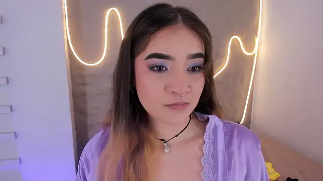 แชท XXX สดของ Shanntal_