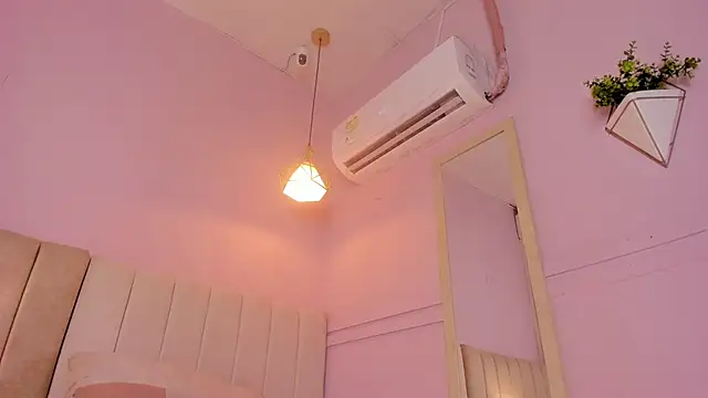 แชท XXX สดของ _lucia_18