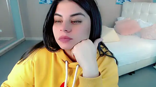 XXX chat uživo modela _Maddison_Ivanova_