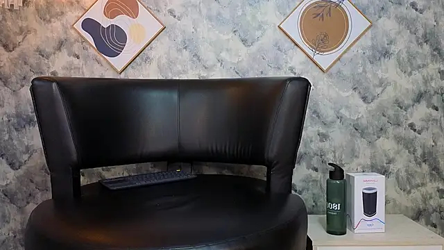 XXX chat uživo modela Apolo_rousse1