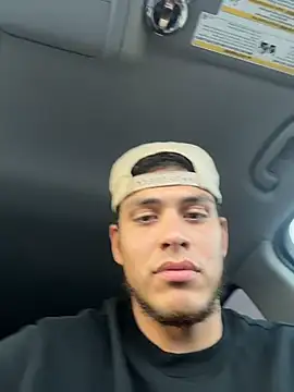 StrokingDaddy4: διαδικτυακό σόου στην κάμερα