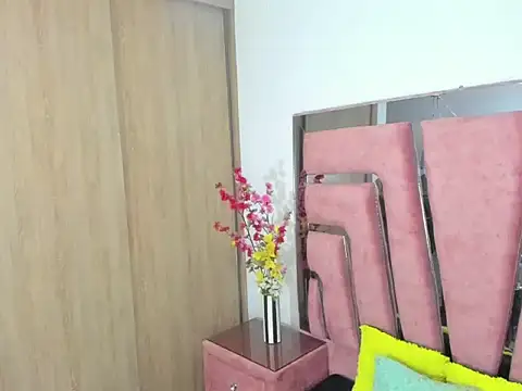 Chat +18 de MaraKarly ao vivo