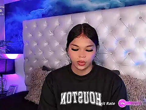 Keira_Fox31 Live XXX-Chat