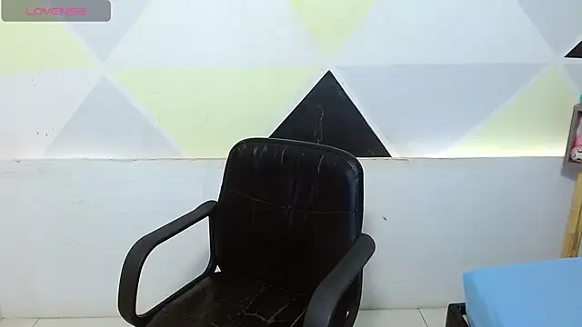 Cherry_BloomK Chat XXX in diretta