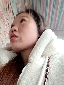 Chat +18 de blonde_blg ao vivo