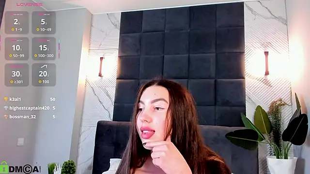 LiraRevery: απευθείας συνομιλία ΧΧΧ