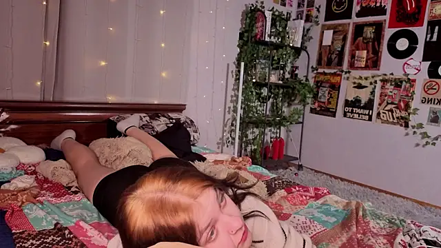 BevHanni's Live XXX Chat