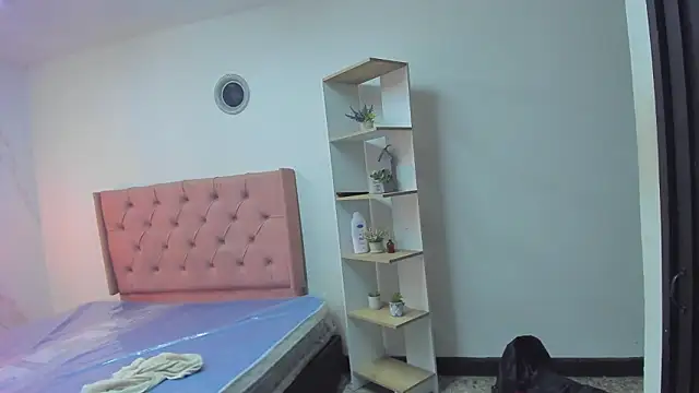 CHARLOTTEDOL 即時 XXX 聊天