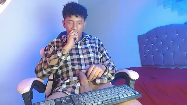 Show modela jasper16092020 na web-kameri