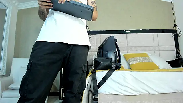 AxelScott Chat XXX live