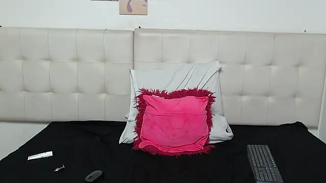 Show modela Lakyzha_Doll na web-kameri