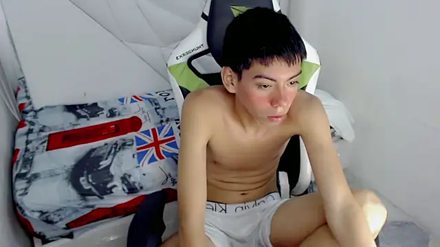 Liarr_ Live XXX-chat