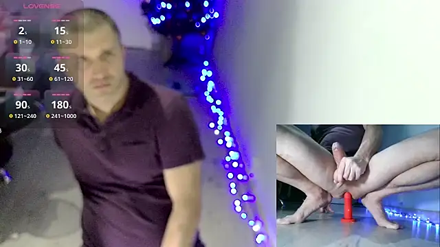 Show modela Succubus5879 na web-kameri