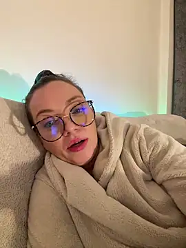 Chat XXX ao vivo de FemDom_RubyKnightXXO