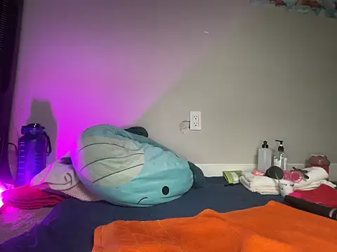 VixenCapri Chat XXX live