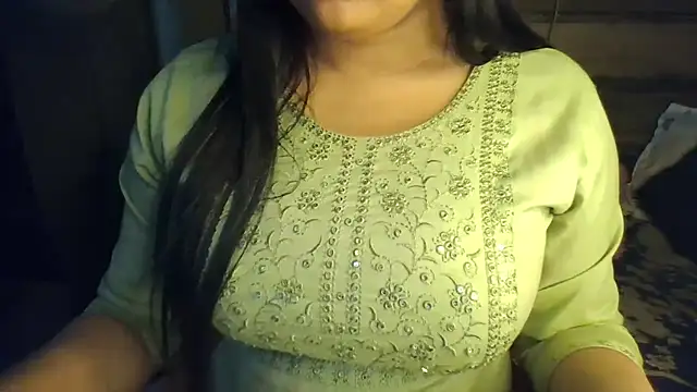 Trezza Adlı Modelin Web Kamerası Şovu