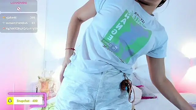 Umarani_ Live XXX Chat