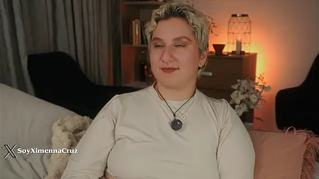 دردشة Ximenna_Cruz الجنسية المباشرة