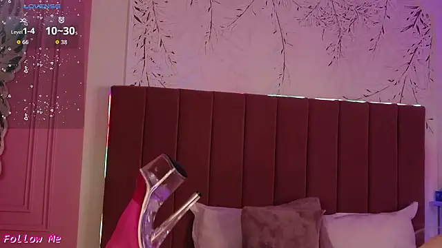 PinkySparks Live XXX Chat