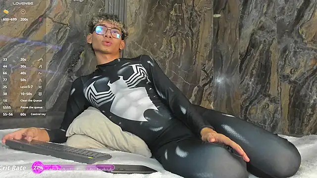 Daviid_laidd élő XXX-chatje