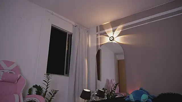 AnnyHizzle 라이브 XXX 채팅