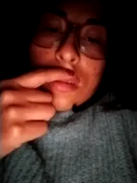 MirandaSingle élő XXX-chatje