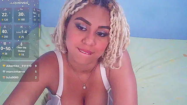 Chat XXX en directo de Lucy_White__