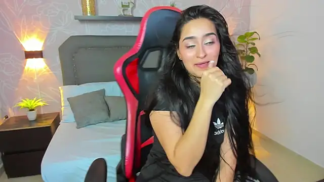 noaah_smith_'s Live XXX Chat