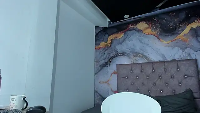 دردشة Rubi_Esmeralda الجنسية المباشرة