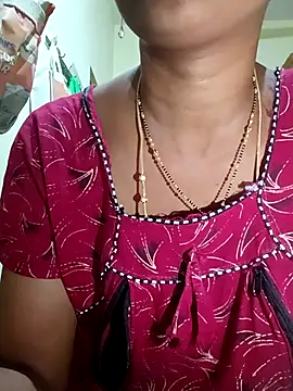 Chat XXX en directo de Kavya5500