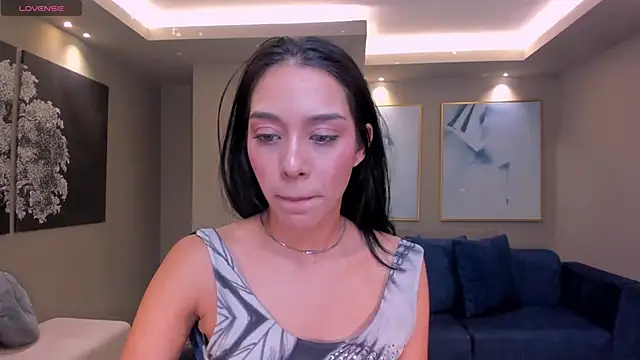 دردشة AmaliaCrus الجنسية المباشرة