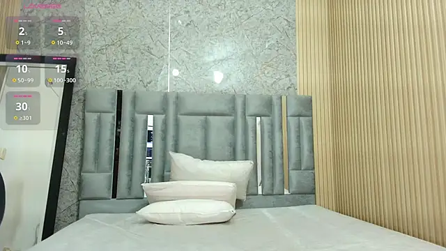 CheatingNeighborr's Live XXX Chat